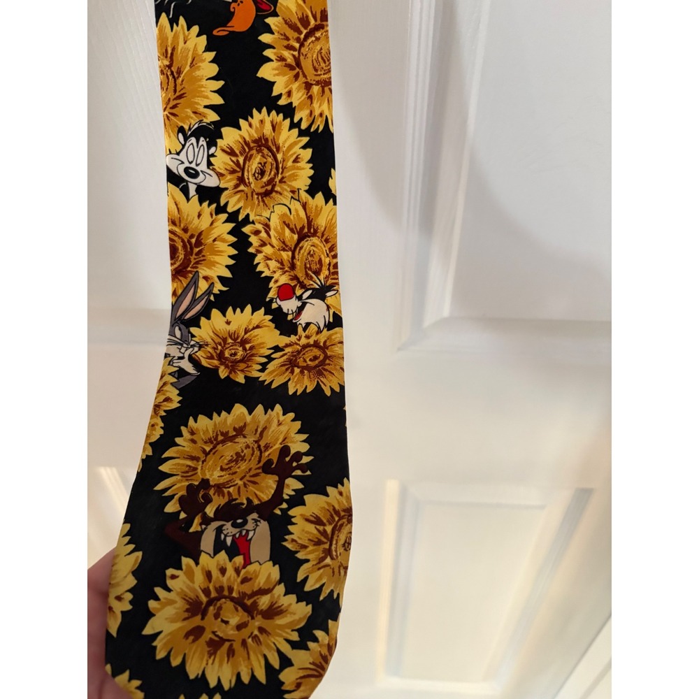 Vintage 1993 Looney Tunes Mania Sunflower Tie Bugs Bunny Taz Daffy Sylvester 90s
